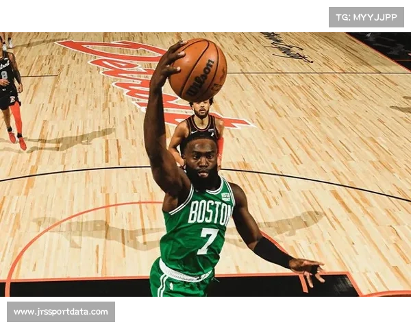 凯尔特人客战魔术，布朗需扛起进攻大旗应对联盟顶级防守